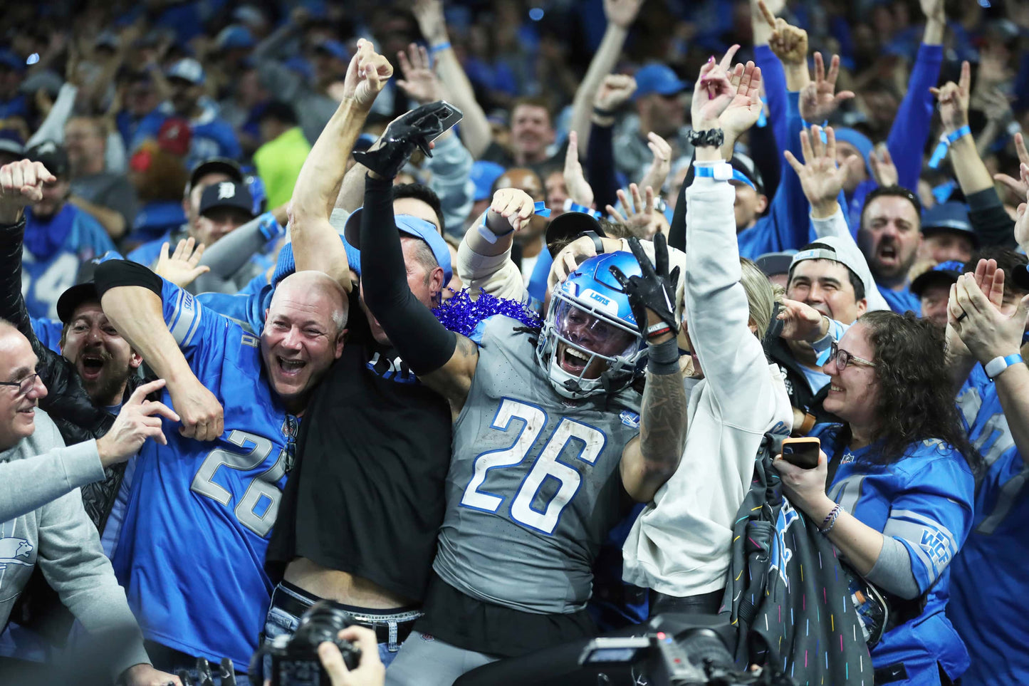 From Grit to Glory: The Epic Story of the Detroit Lions’ 2023 Renaissance Book