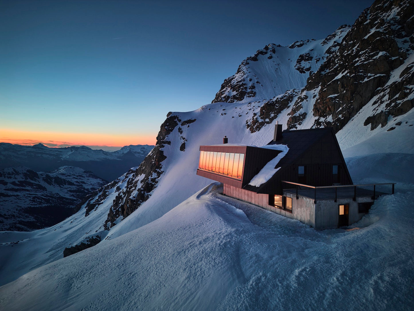 Alpine Refuges Book