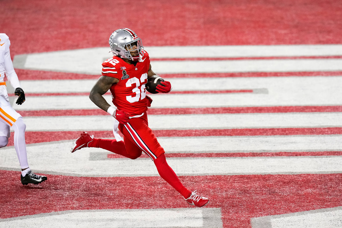 Scarlet Reign: Inside The Ohio State Buckeyes’ Fight to Claim College Football’s Crown Book
